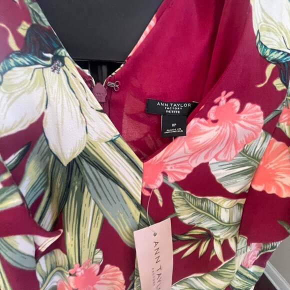 Ann Taylor Jump suit - Picture 4 of 5